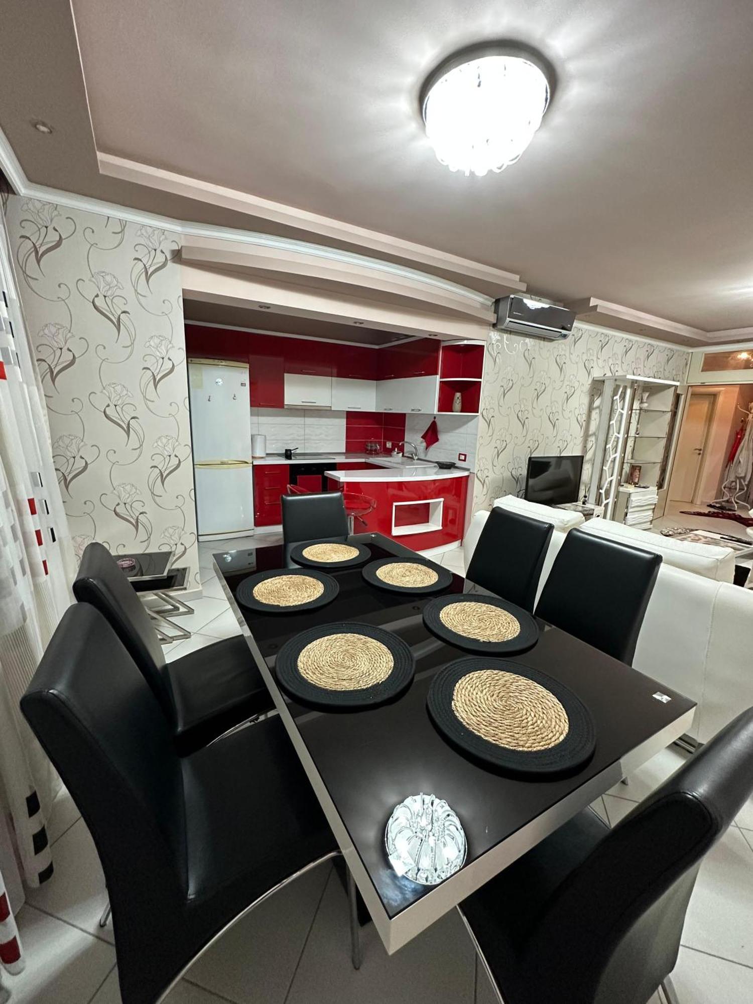 Amy'S Luxury Appartment Shkodër Oda fotoğraf