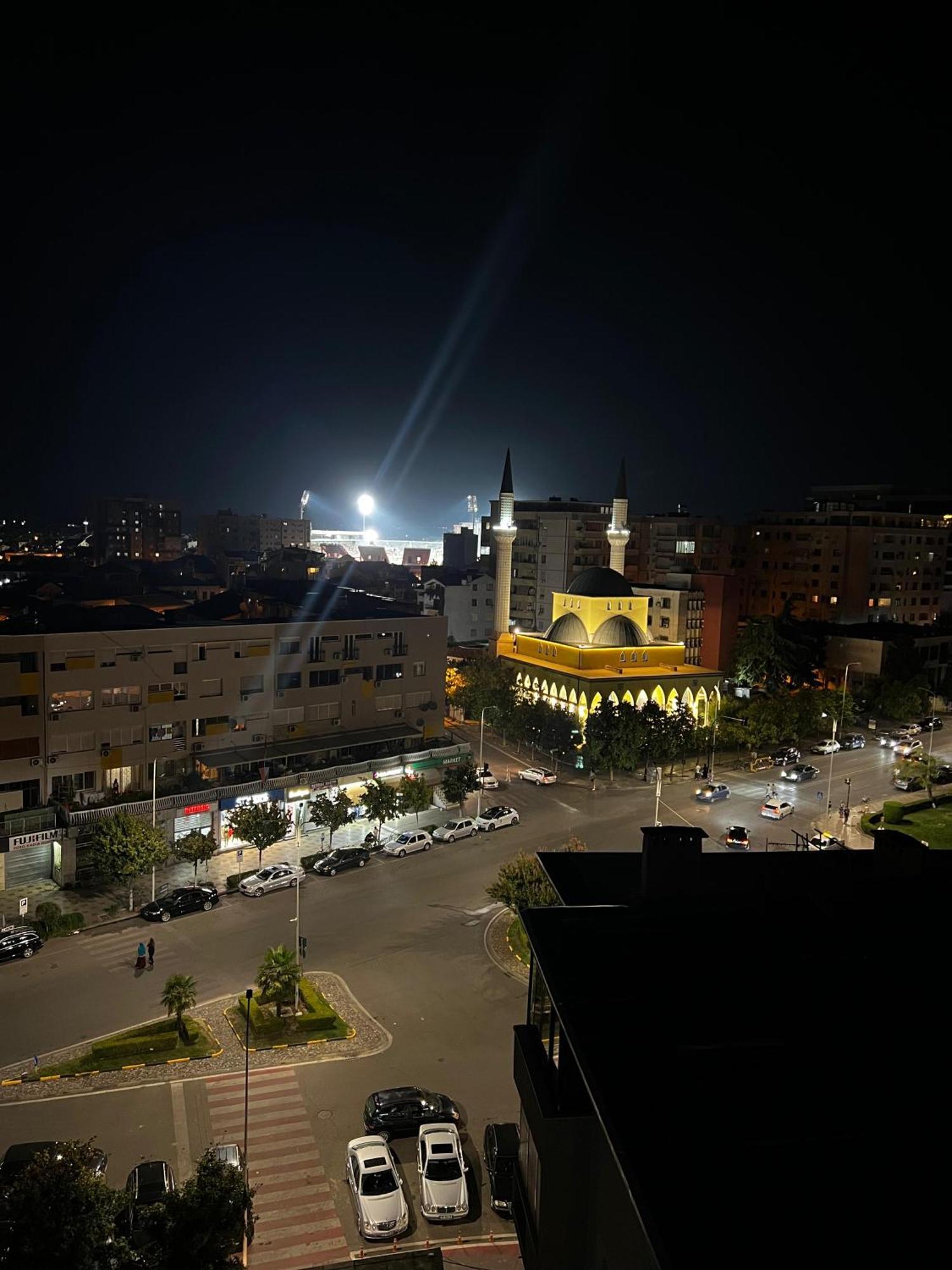 Amy'S Luxury Appartment Shkodër Dış mekan fotoğraf