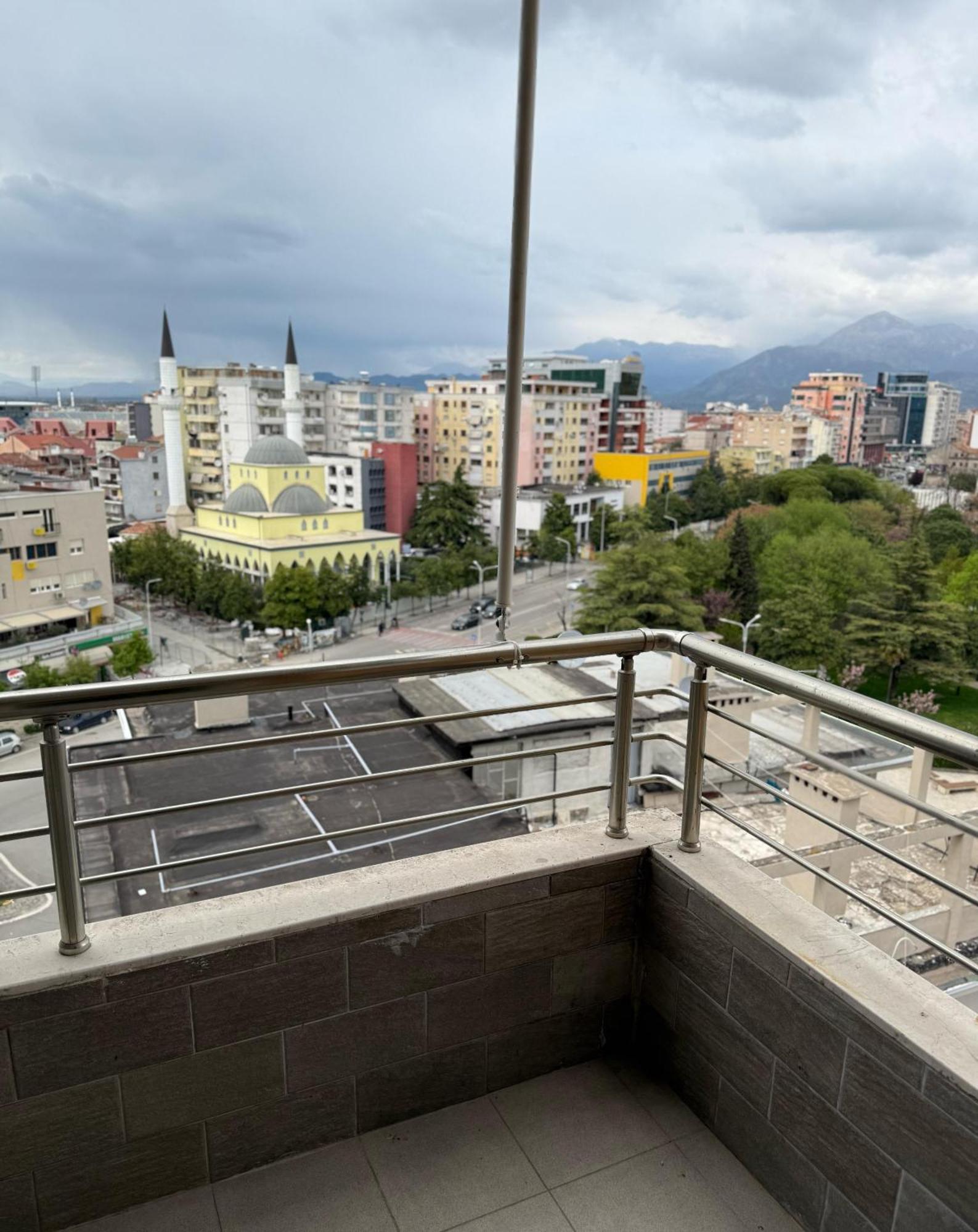 Amy'S Luxury Appartment Shkodër Dış mekan fotoğraf