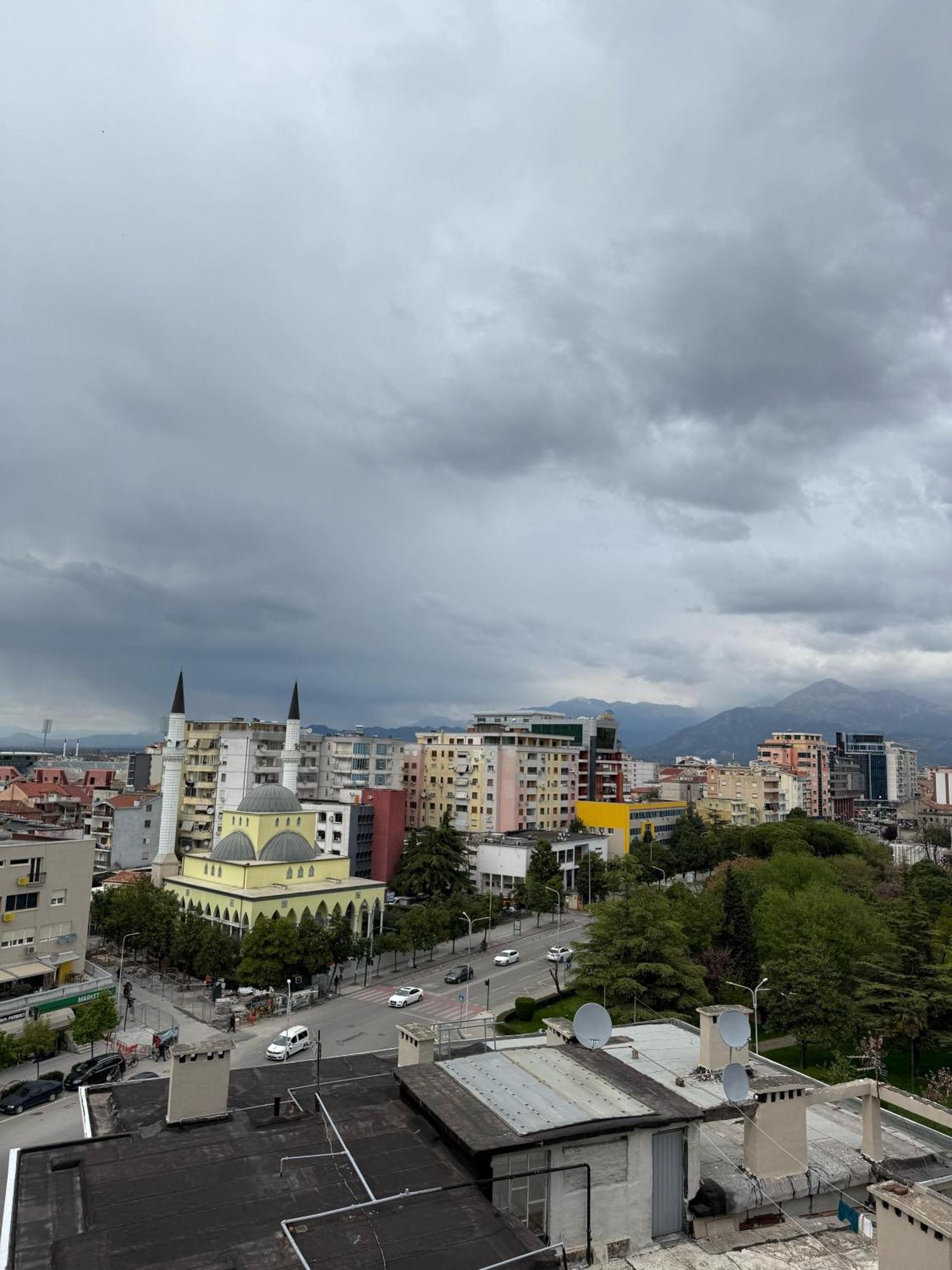 Amy'S Luxury Appartment Shkodër Dış mekan fotoğraf